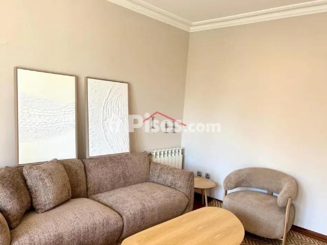 Apartamento en alquiler en Centro, León