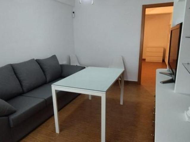 Apartamento en alquiler en Badajoz, Carcesa