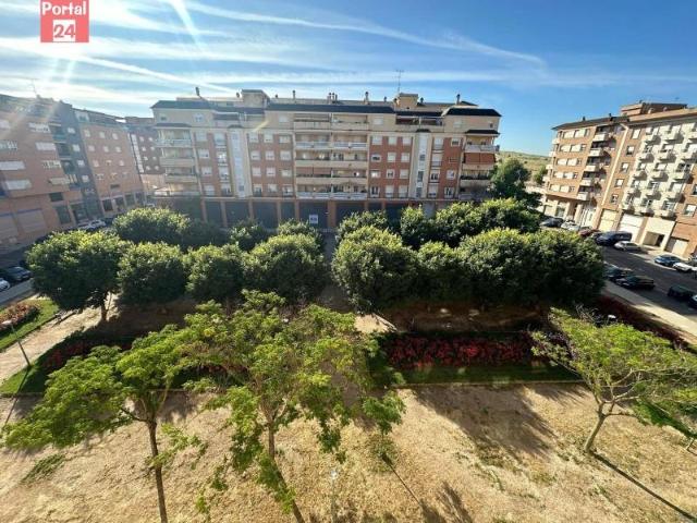 Apartamento en alquiler en María Auxiliadora, Tierra de Badajoz