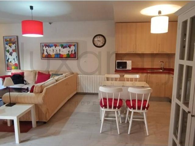 Apartamento en alquiler en Naut Aran, Unha