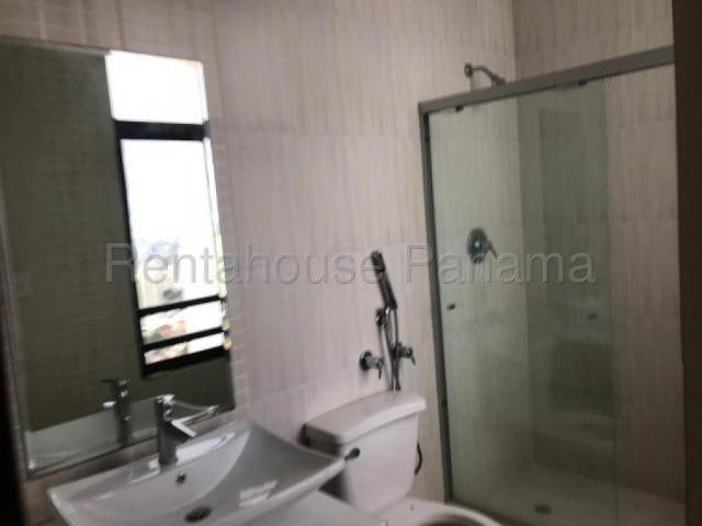 Apartamento en Alquiler en Bisvalles Dos Mares Veraguas 595 m2. 4 hab