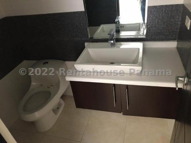 Apartamento en Alquiler en Bisvalles Dos Mares Veraguas 595 m2. 4 hab