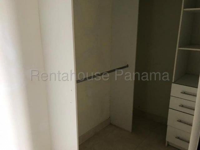 Apartamento en Alquiler en Bisvalles Dos Mares Veraguas 595 m2. 4 hab