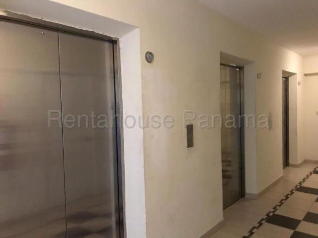 Apartamento en Alquiler en Bisvalles Dos Mares Veraguas 595 m2. 4 hab