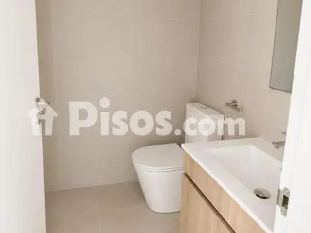 Apartamento en alquiler en Distrito 4, Albacete