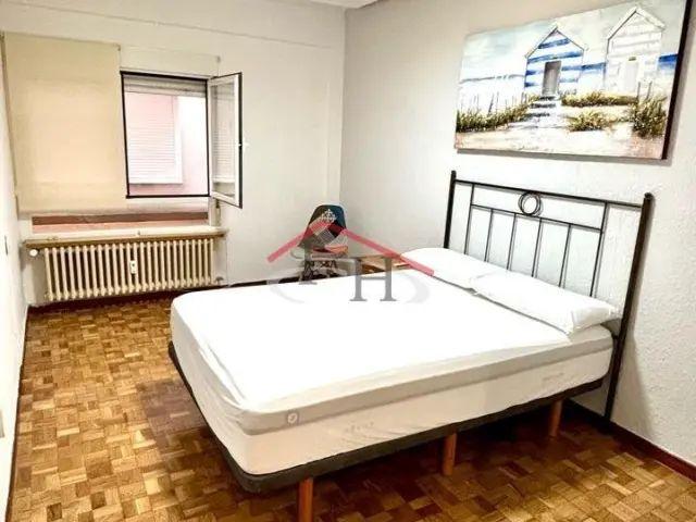 Apartamento en alquiler en Centro, León