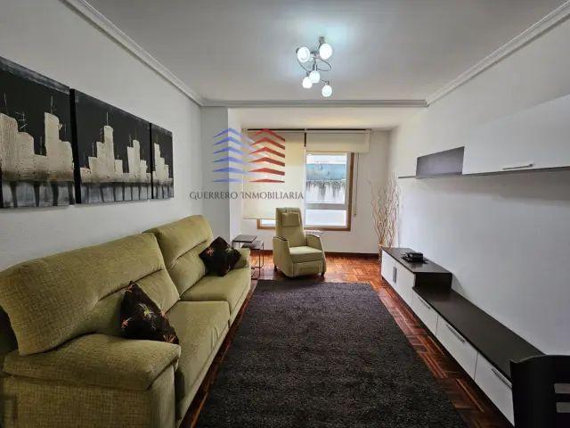 Apartamento en alquiler en Centro, Ourense