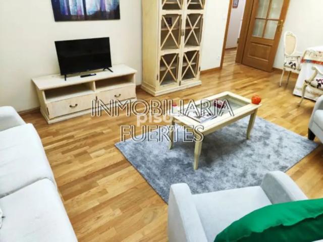 Apartamento en alquiler en Centro, León