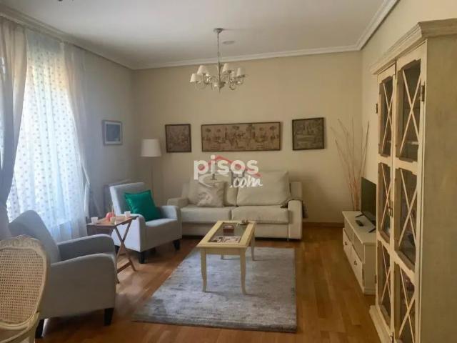 Apartamento en alquiler en Centro, León