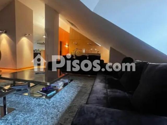 Apartamento en alquiler en Centro, León