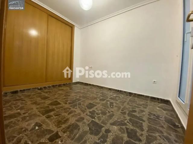 Apartamento en alquiler en Distrito 4, Albacete
