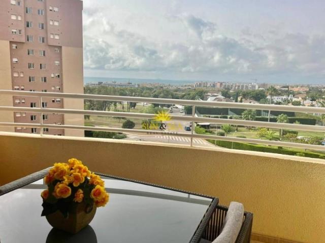 Apartamento en alquiler en Alicante, Mil Palmeras