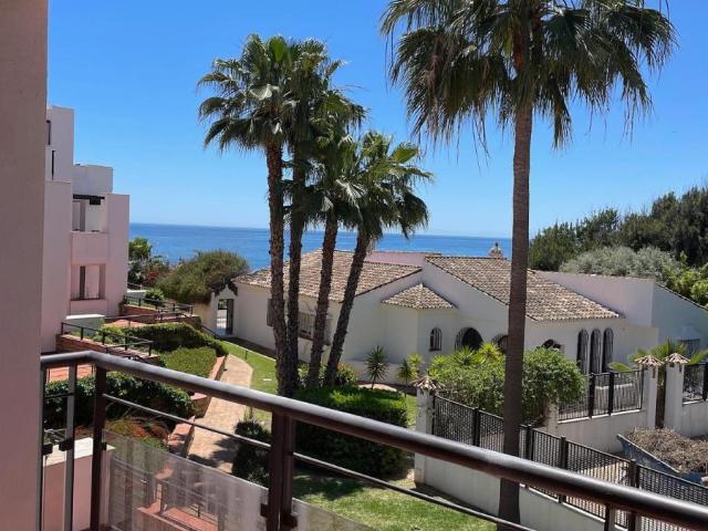 Apartamento en alquiler en Casares, La Perla de Bahía