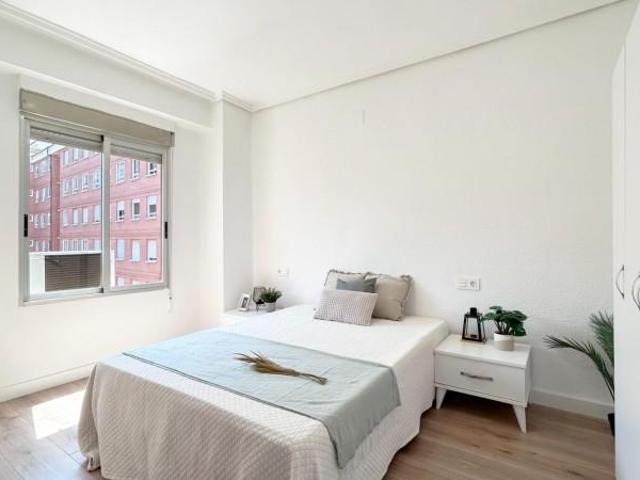 Apartamento en alquiler en Castellón De La Plana, Este