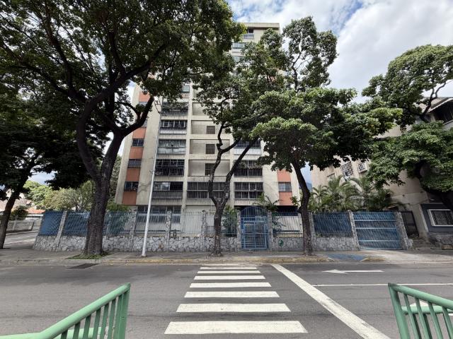 Apartamento en alquiler en El Mirador, Caracas