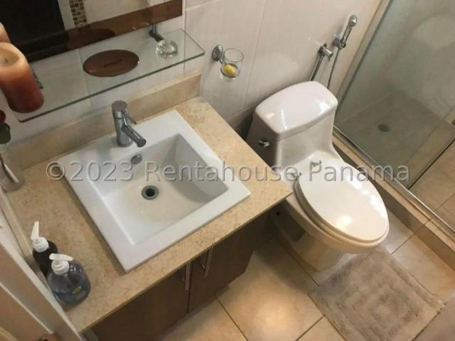 Apartamento en Alquiler en Condado del Rey Condado del Rey Panamá 113 m2. 3 hab