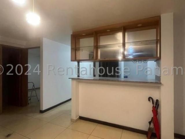 Apartamento en Alquiler en Condado del Rey Los Santos 80 m2. 2 hab