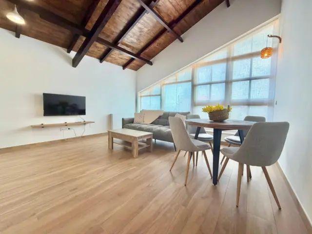 Apartamento en alquiler en Centro, Santander