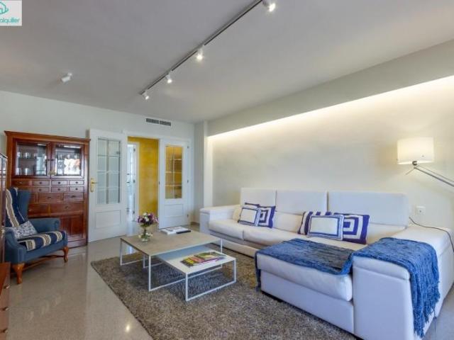 Apartamento en alquiler en El Campello, Platja de Mutxavista