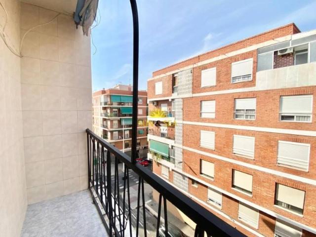 Apartamento en alquiler en Elche, Corts Valencianes