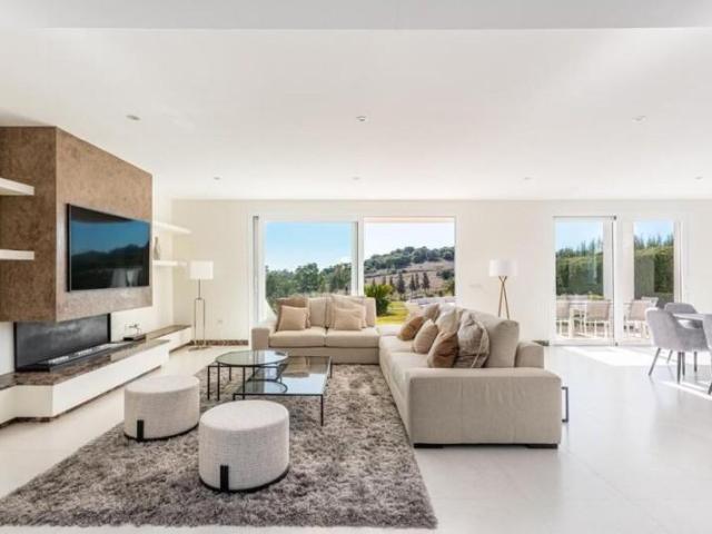 Apartamento en alquiler en Estepona, El Paraíso