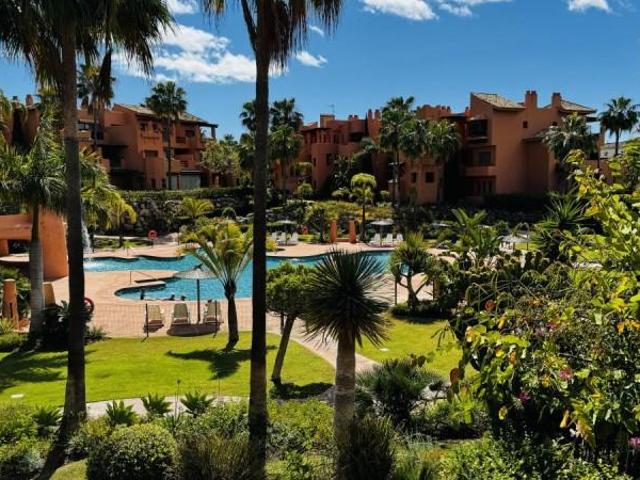 Apartamento en alquiler en Estepona