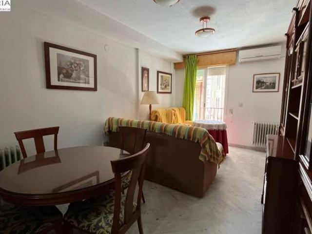 Apartamento en alquiler en Granada, Plaza Toros - Doctores - San Lázaro Apartamento en alquiler en Granada, Plaza Toros - Doctores - San Lázaro