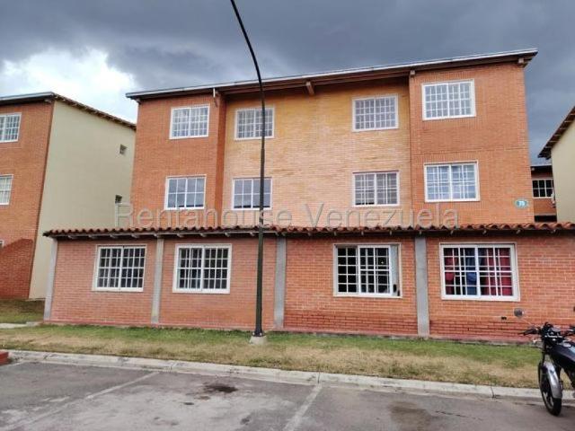 Apartamento en alquiler en Guatire, Miranda