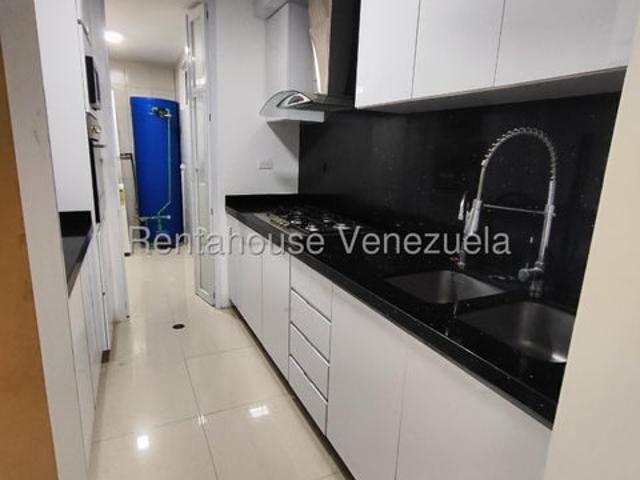 Apartamento en alquiler en San Antonio De Los Altos, Miranda