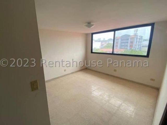 Apartamento en Alquiler en Los Angeles Los Angeles Panamá 175 m2. 3 hab