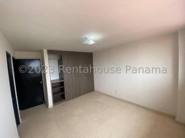 Apartamento en Alquiler en Los Angeles Los Angeles Panamá 175 m2. 3 hab
