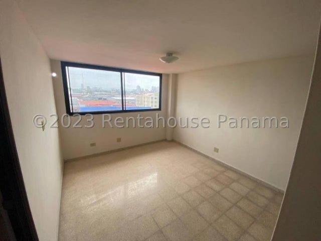 Apartamento en Alquiler en Los Angeles Los Angeles Panamá 175 m2. 3 hab