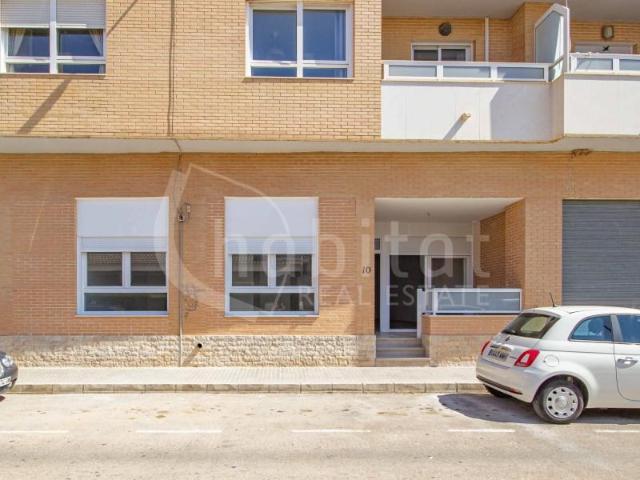 Apartamento en alquiler en Los Montesinos, Barrio de los Miras