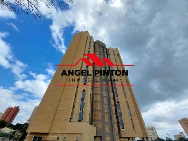 Apartamento en alquiler en Cacique Mara, Maracaibo