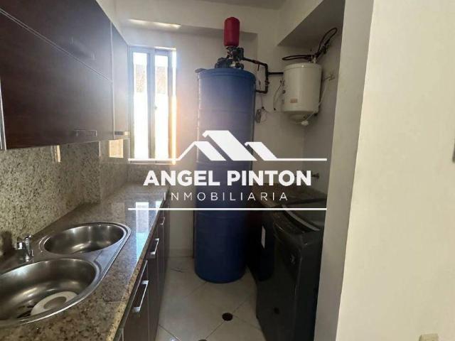 Apartamento en alquiler en Cacique Mara, Maracaibo