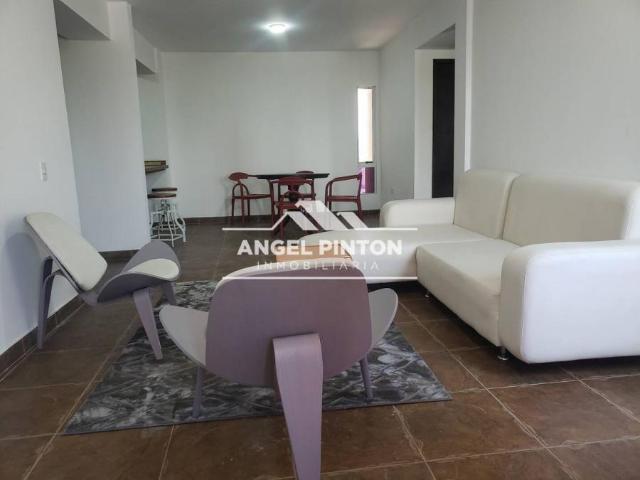 Apartamento en alquiler en Cacique Mara, Maracaibo