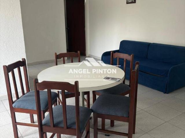 Apartamento en alquiler en Cacique Mara, Maracaibo
