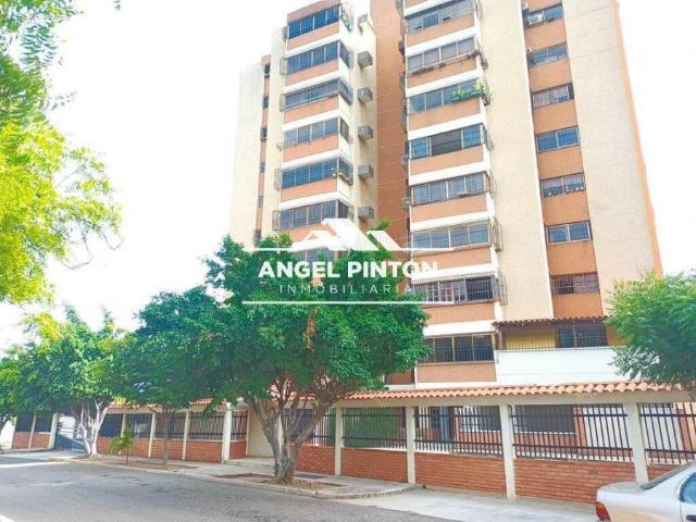 Apartamento en alquiler en Cacique Mara, Maracaibo