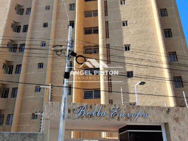 Apartamento en alquiler en Cacique Mara, Maracaibo
