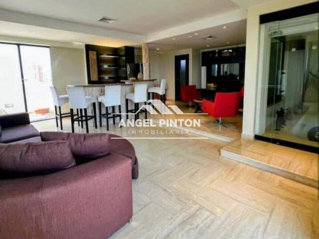 Apartamento en alquiler en Cacique Mara, Maracaibo