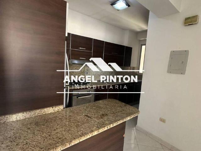 Apartamento en alquiler en Cacique Mara, Maracaibo