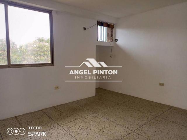 Apartamento en alquiler en Cacique Mara, Maracaibo