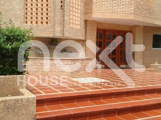 Apartamento en alquiler en Cacique Mara, Maracaibo