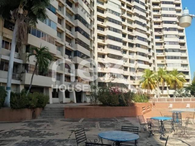 Apartamento en alquiler en Cacique Mara, Maracaibo