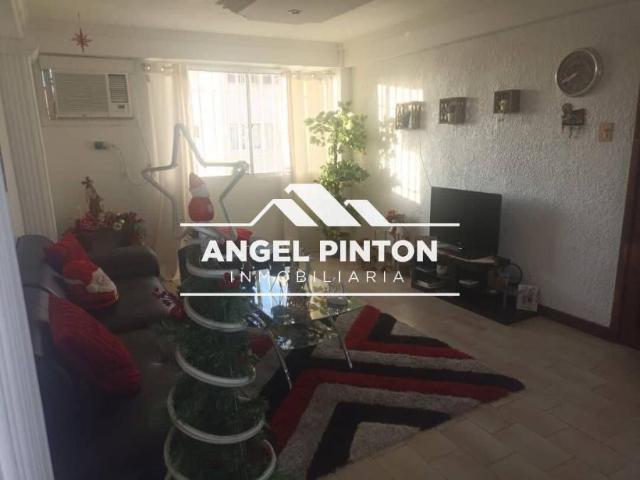 Apartamento en alquiler en Cacique Mara, Maracaibo