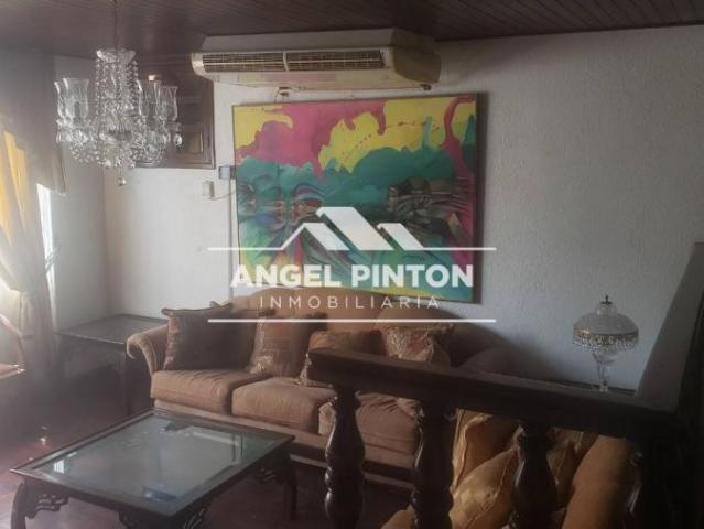 Apartamento en alquiler en Cacique Mara, Maracaibo