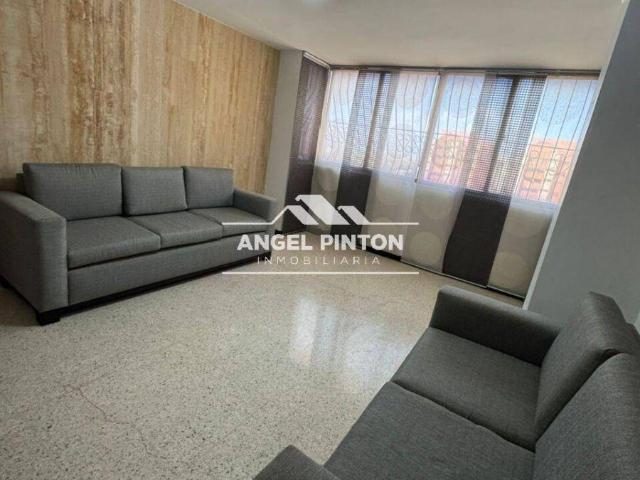 Apartamento en alquiler en Cacique Mara, Maracaibo