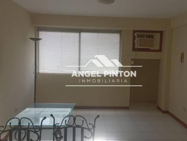 Apartamento en alquiler en Cacique Mara, Maracaibo