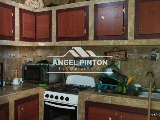 Apartamento en alquiler en Cacique Mara, Maracaibo