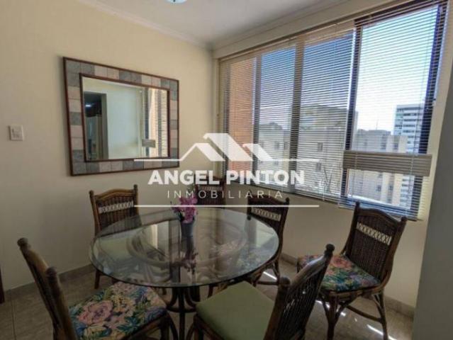Apartamento en alquiler en Cacique Mara, Maracaibo